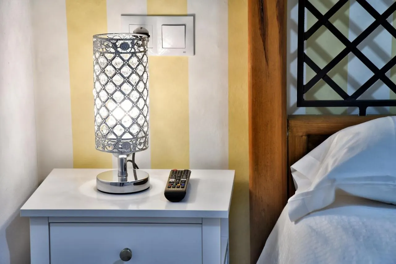 Apartamentos Maribel Málaga España