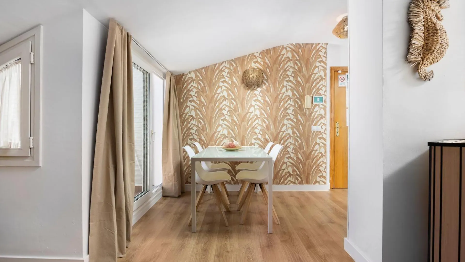 Wonderstays Apartamentos Maribel Málaga 0*,