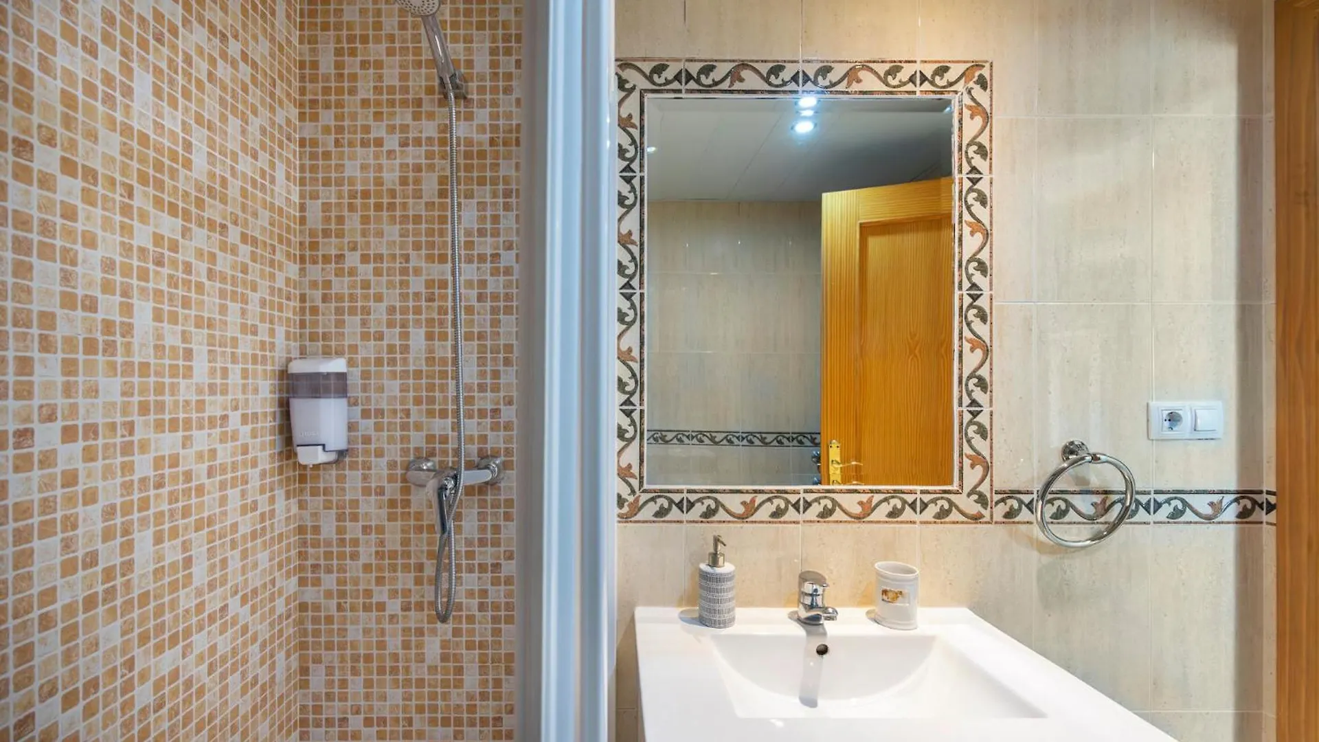 Wonderstays Apartamentos Maribel Málaga 0*,