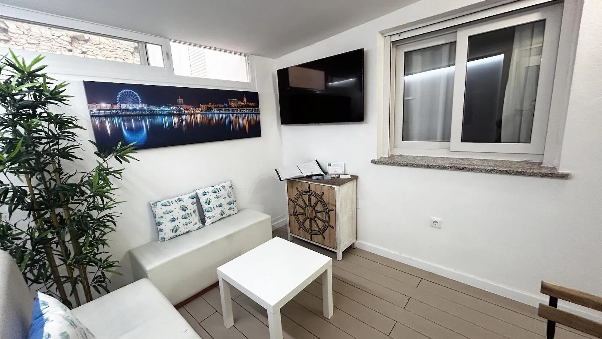 Wonderstays Apartamentos Maribel Málaga 0*,  Spanien